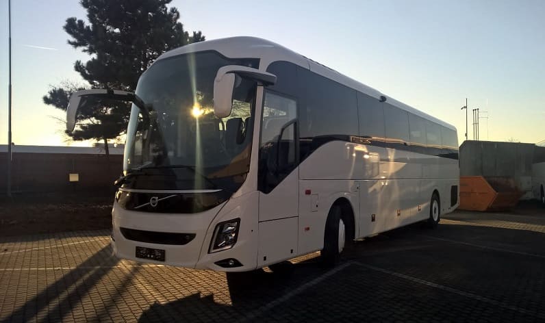 Lower Austria: Bus hire in Wilhelmsburg in Wilhelmsburg and Austria